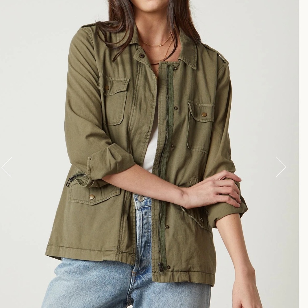 Light Weight Army Jacket / Size XS / NWT